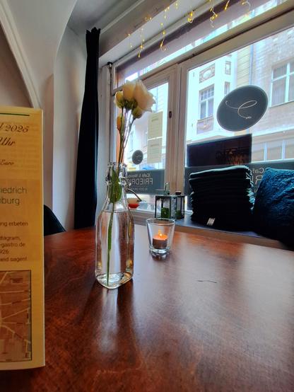 Weitere Aufnahme vom inneren des Café Friedrich.