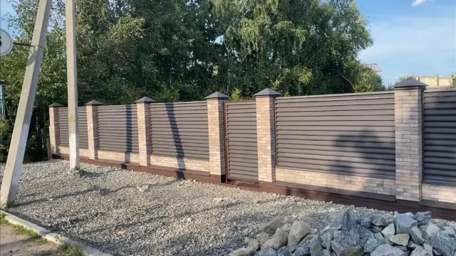 Паркан жалюзі