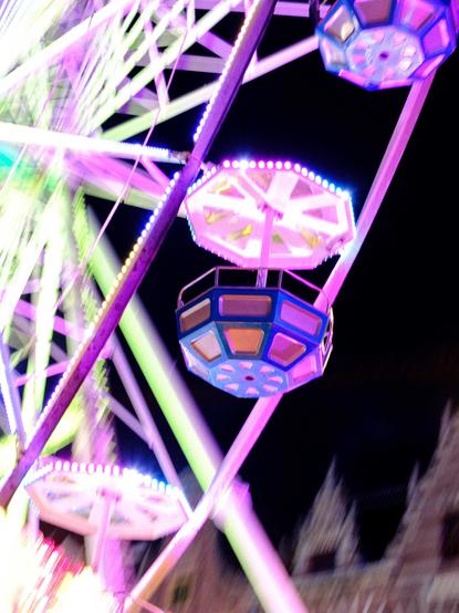 Ferry wheel moving