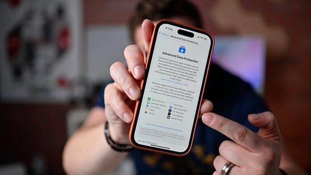 Man Sues Apple for $5 Million Over Unrecoverable iPhone Data