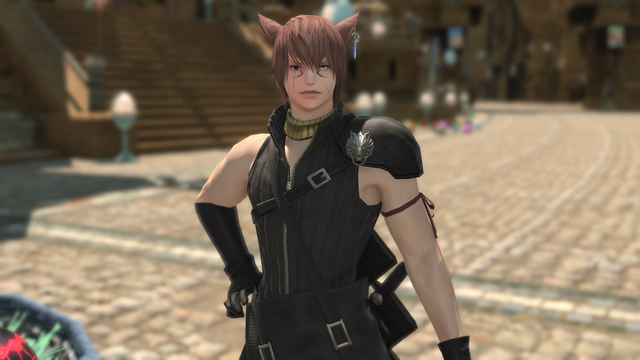Noah Mihato in his Gladiator / Paladin Glamour