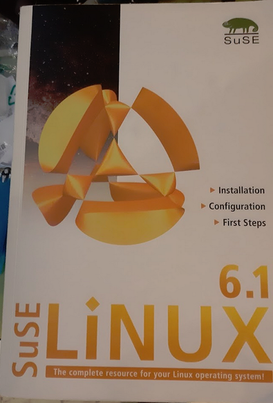 cover of the SuSE Linux 6.1 handbook