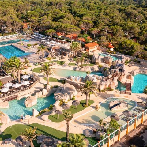New season for Camping Le Brasilia, Canet-en-Roussillon, France
Now that it has just opened its doors, we wish this “much more” than camping, and all visitors, tourists and vacationers, an excellent season 2025.