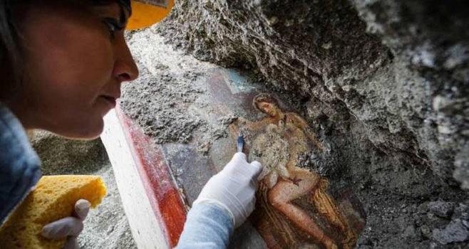33 Stunning Pompeii Frescoes That Bring The Ancient Roman City To Life