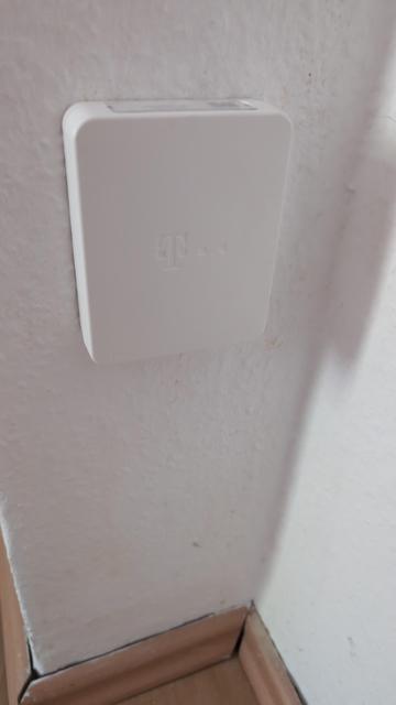 Eine Glasfaserdose der Telekom