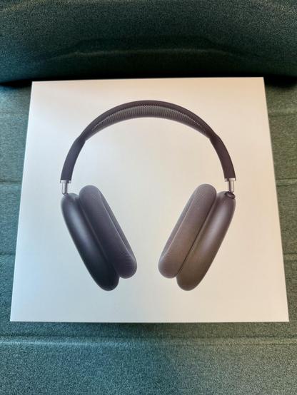 An image of the AirPods Max.
