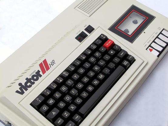 il est français, il est massif, c'est un micro-ordinateur de 1983