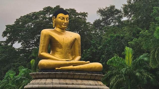 Large Golden Buddha statue.