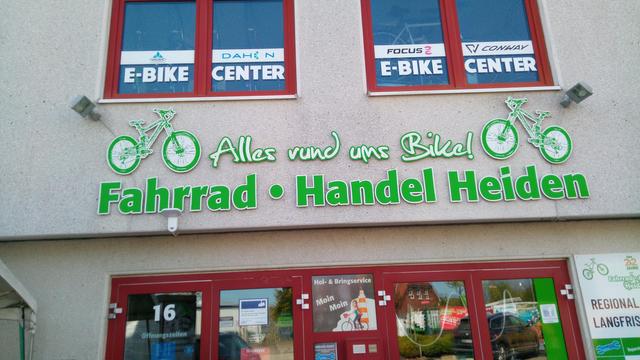 Schaufensterfront des Fahrradhandel Heiden in Stralsund
