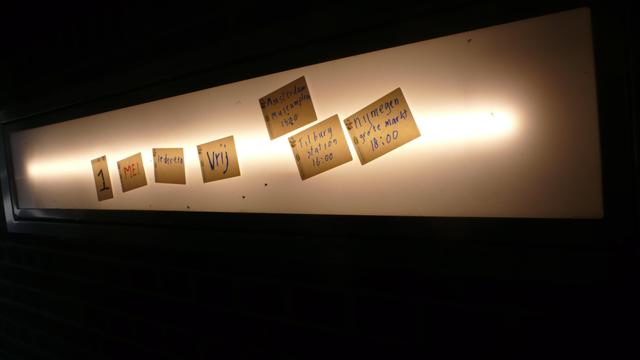 stickers met
1 mei iedereen vrij,



Amsterdam 
 Museumplein
14:00 

Tilburg 
 station 
16:00

Nijmegen 
 grote markt
18:00