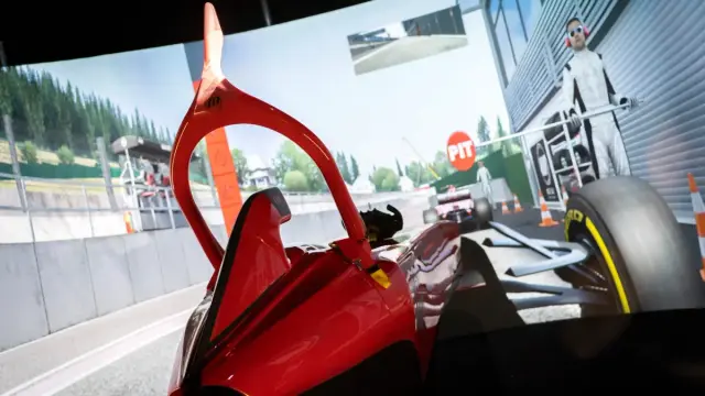 As part of the National Motor Museum Icons of F1 display running until November to celebrate the 75 anniversary of the championship, you can drive in a Wave Italy advanced motion sim set-up
And even win a champagne prize