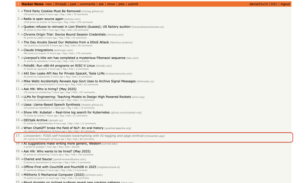 Linkwarden on the front-page of Hacker News.