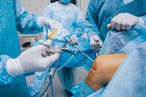 Dr. Shekhar Srivastav is a leading orthopedic surgeon in Delhi, specializing in joint replacement, arthroscopy, and sports injury treatment. With years of experience and advanced techniques, he offers expert care for all orthopedic conditions.
