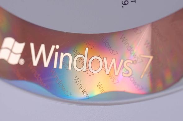 Why Solid Colors Made Your Windows 7 Boot Slowly