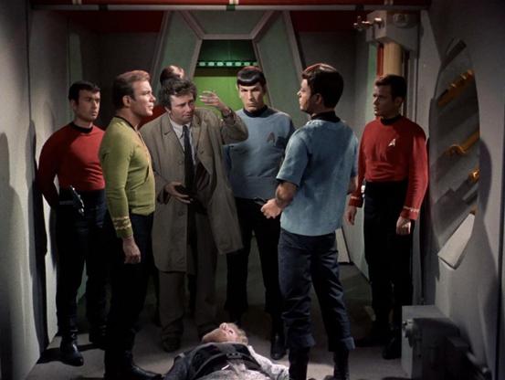 Columbo in a scene from TOS