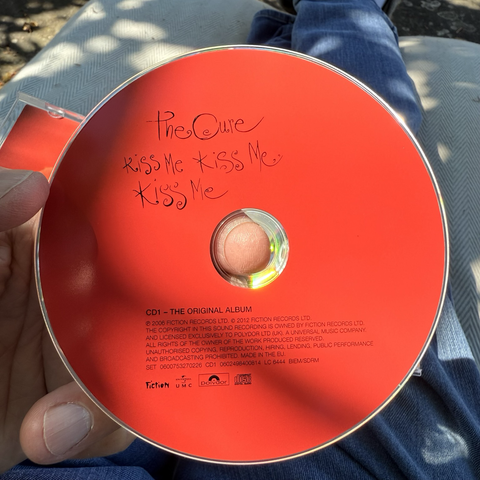 The Cure Kiss Me Kiss Me Kiss