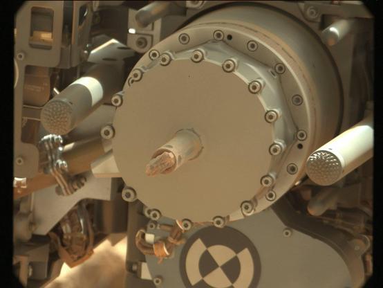 Rover: Curiosity

Earth date: 2021-05-04

Sol: 3108