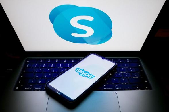 Skype is shutting down: Explore the best video alternatives.