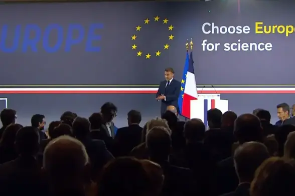 Allocution de Macron à la Sorbonne le 6 mai 2025 à l'occasion du sommet du "Choose Europe for science".