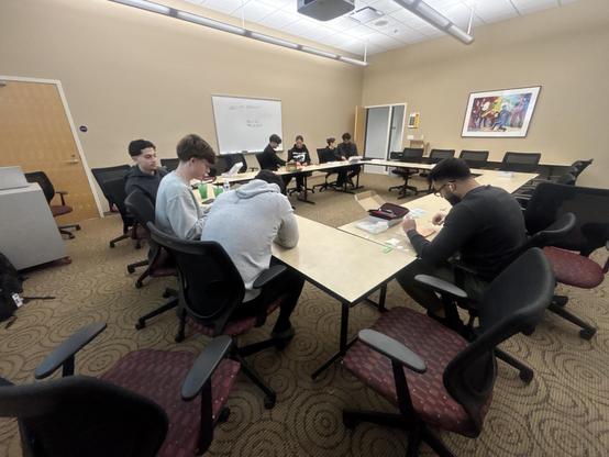 Medical students use Ultrassist Suture Practice Kits in Suture Event Held April 11 at UMD. 