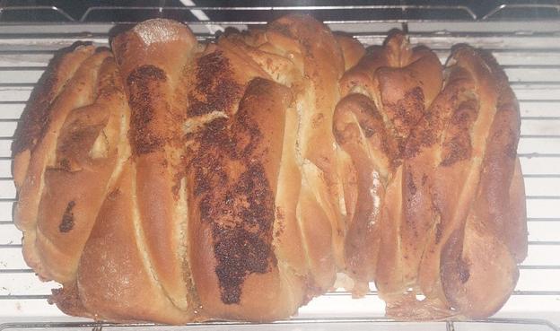 You're witnessing the most epic and delicious garlic bread pull apart you have ever dreamed of!
