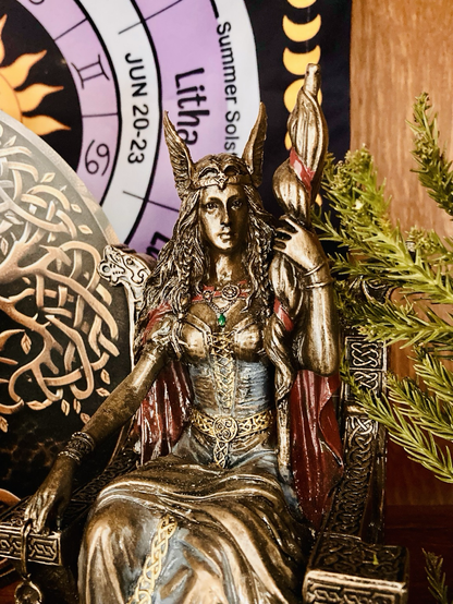 Goddess Frigg statuette 