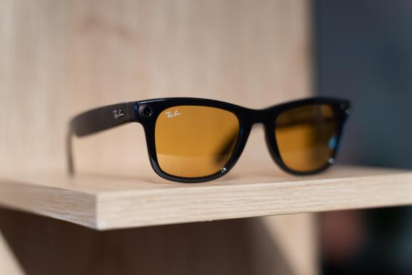 Biking with Ray-Ban Meta: My Simpler, Almost Joyful Ride.