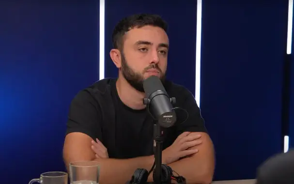 Anthony, des Wizards, en plein podcast