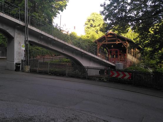 Talstation der oberen alten Bergbahn in Heidelberg.