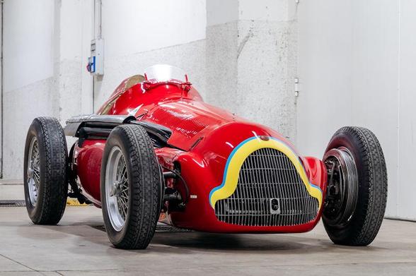 Alfa Romeo Tipo 159 „Alfetta“ von Alfa Romeo Presse- und Öffentlichkeitsarbeit
