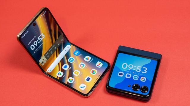 Motorola's 2025 Razrs: Seriously Cool, But Too Much AI?