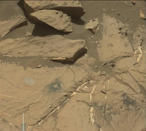 Rover: Curiosity

Earth date: 2016-02-14

Sol: 1253