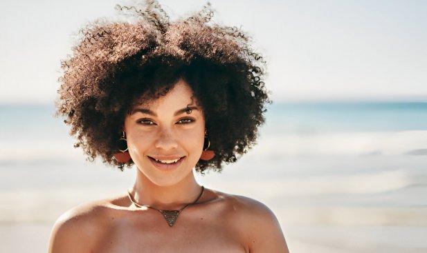 Want an easy hair upgrade? Whether you’re into curls, waves, or a sleek natural look, quality extensions or wigs offer instant glam.