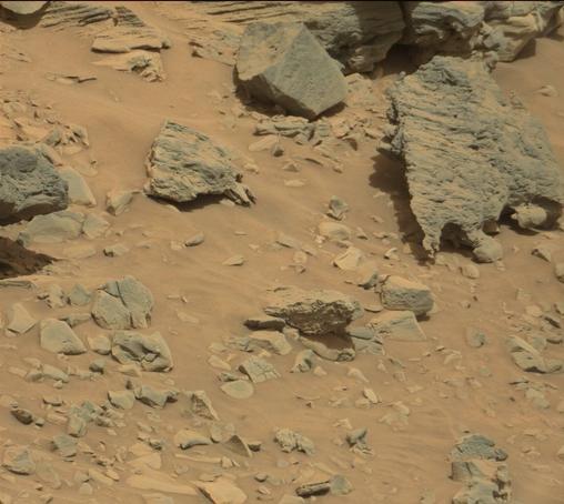 Rover: Curiosity

Earth date: 2014-08-16

Sol: 721