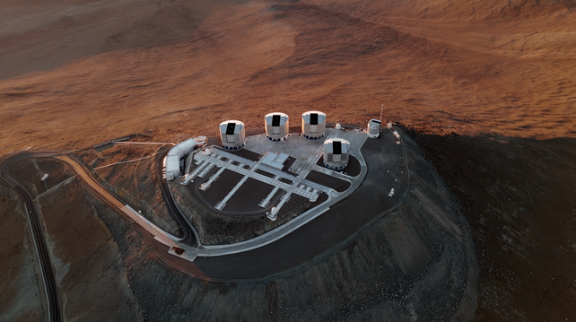 Le Very Large Telescope, au sommet du mont Paranal