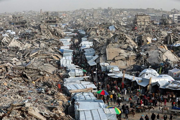 Israel expands ground op to Gaza north, south