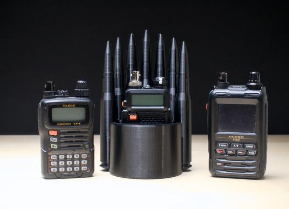 UV-Commander Flanked by lesser radios!
