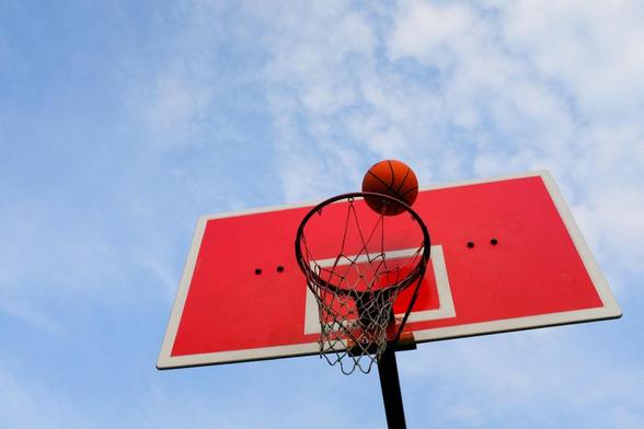 Bluesky's New Live Feature Guides Fans to NBA Playoffs.