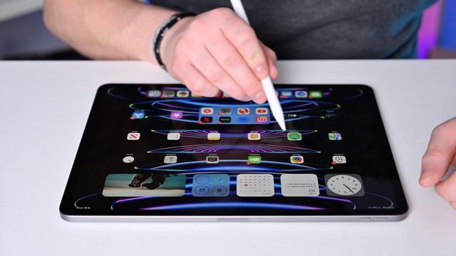 Apple Quickly Fixes Pesky Older iPad Glitches with iPadOS 17.7.8.