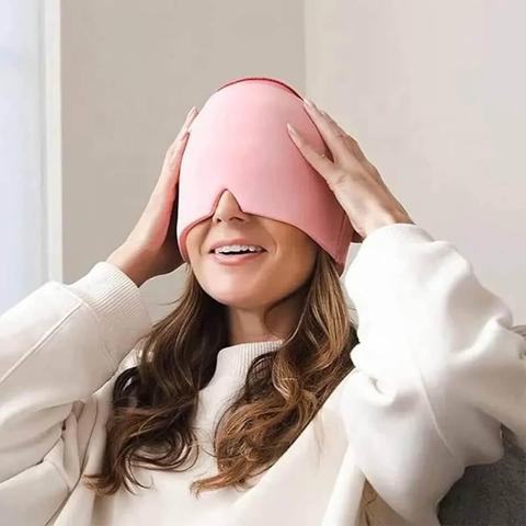 Migraine attack? 🤯 FAST natural relief w/ essential oil masks! Our buyer's guide: top scents (lavender!) & how to pick the best mask for pain/nausea. #MigraineRelief #EssentialOils #Aromatherapy