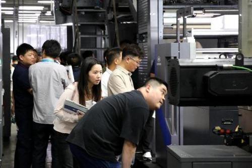 China's Printing Leaps: Smart, Green, Local Tech Now