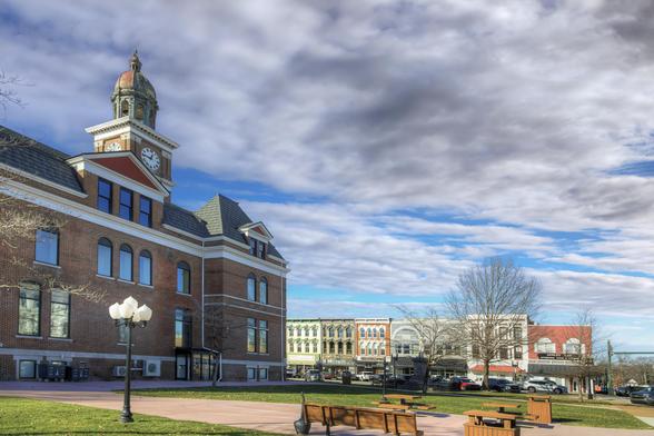 The Henry County Courthouse stands as a proud sentinel in the heart of Paris, Tennessee. 