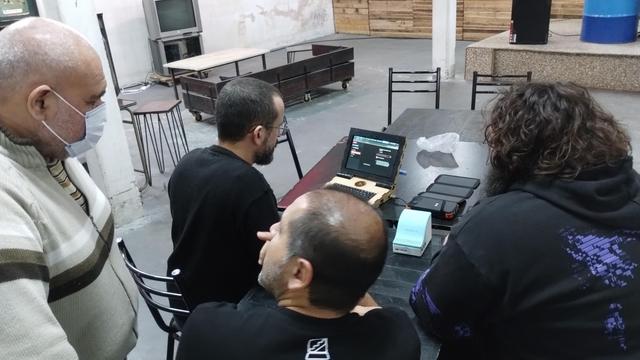 Poniendo a prueba la wawa laptop