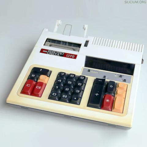 calculatrice de bureau marseillaise datant de 1975-1980