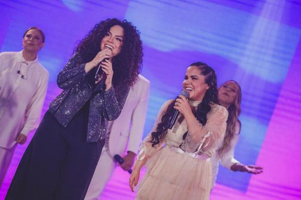 A cantora Rebeca Carvalho apresenta sua nova música de trabalho intitulada “Quem É Ele”, que faz parte do projeto “Águas Vivas”. Foto: Divulgação.