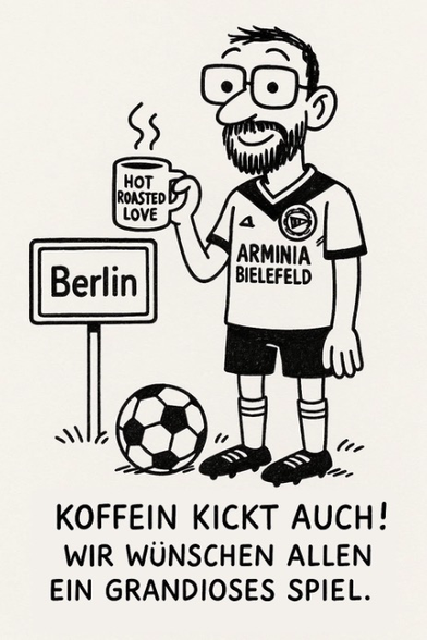 Fußballspieler mit Arminia, Trikot und Hot Roasted Love Tasse