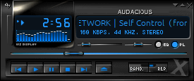 yt-dlpで落とした音声をaudaciousで再生してる画像です。