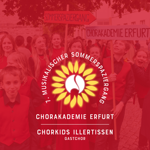 Banner für den 7. Musikalischen Sommerspaziergang. Im Hintergrund Sänger und Sängerinnen mit den Wegweisern zum Spaziergang durch Erfurt. In der Mitte ist das Logo der Chorakademie, eine schwungvolle Note, zu sehen. Unten die Namen der beiden Chöre: Chorakademie Erfurt und Chorkids Illertissen, der Gastchor 2025.
