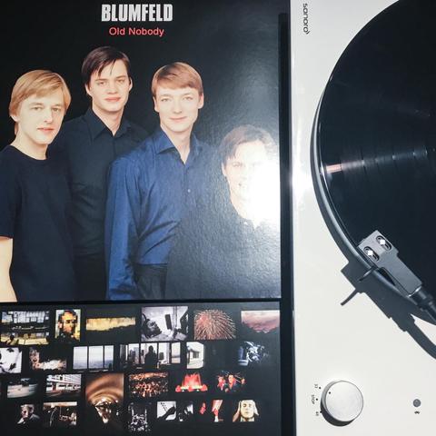 Blumfeld / Old Nobody (1999)
