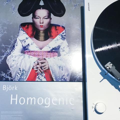 Björk / Homogenic (1997)